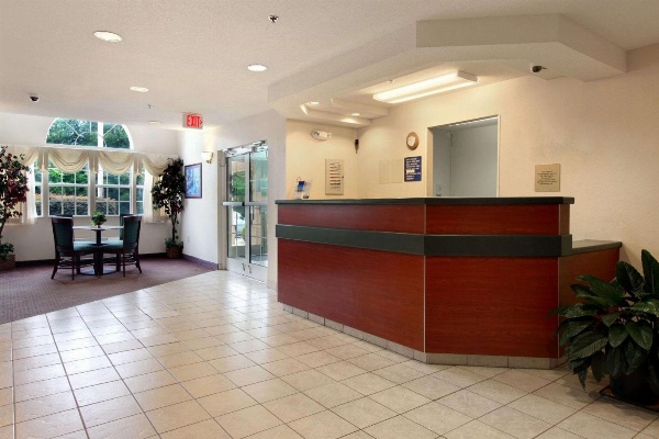 Super 8 by Wyndham Harbison/Parkridge Hospital image 1